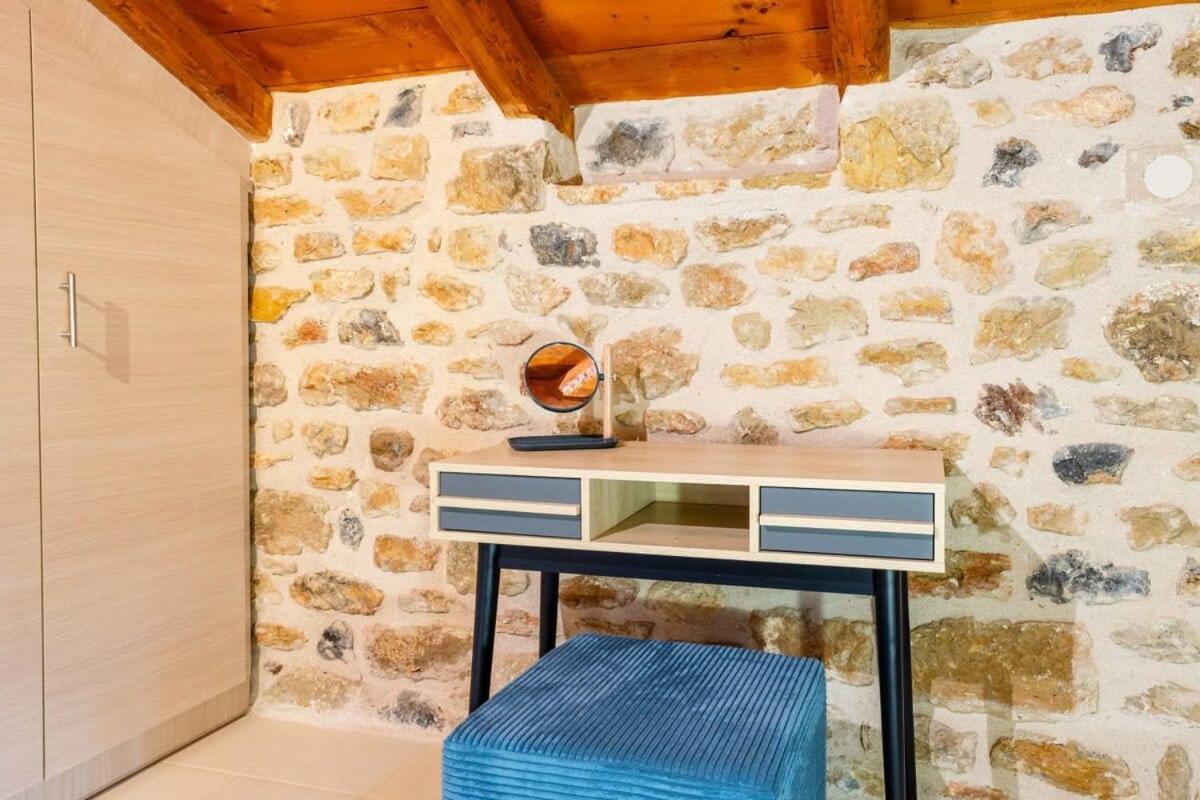 Mantineia Stone Villa-An Ethereal Getaway Megali Mantineia Екстер'єр фото